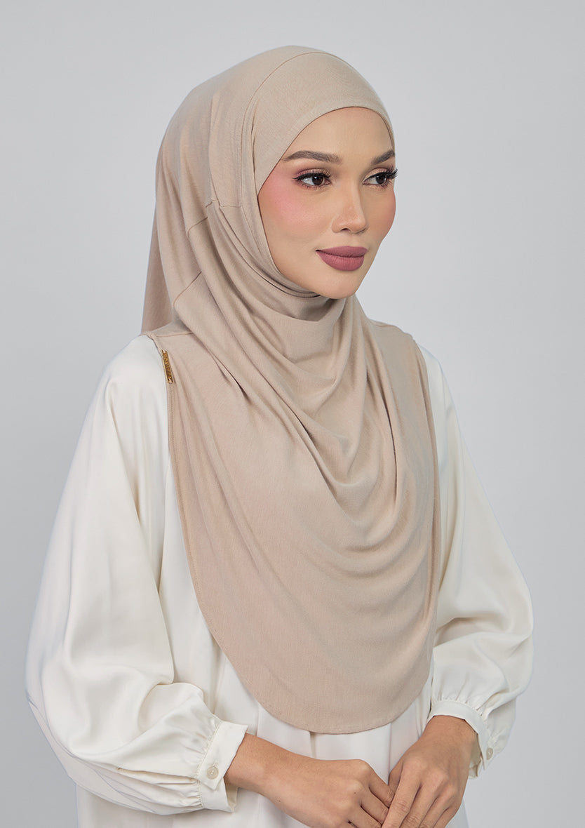 #style_amira-maxi